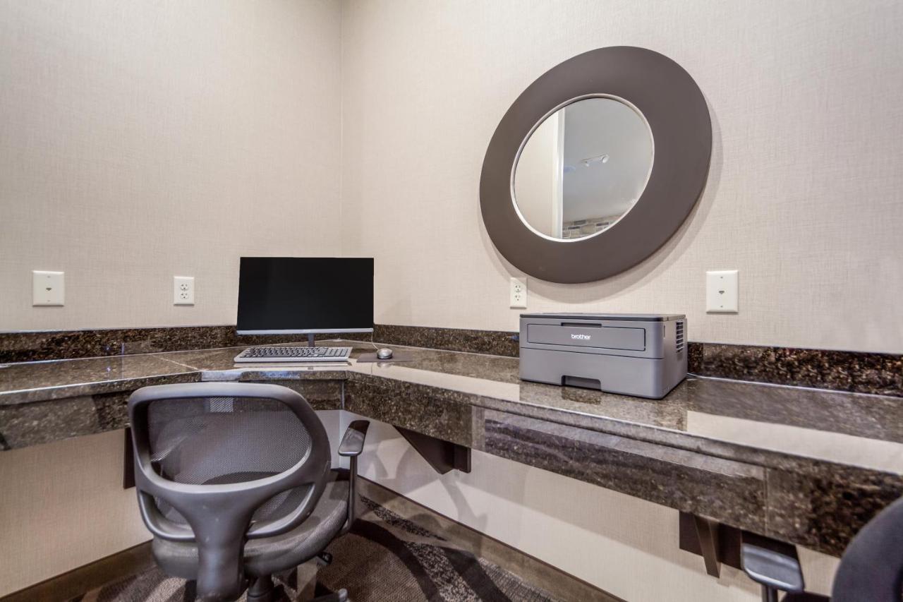 Cobblestone Inn & Suites - Holdrege Esterno foto