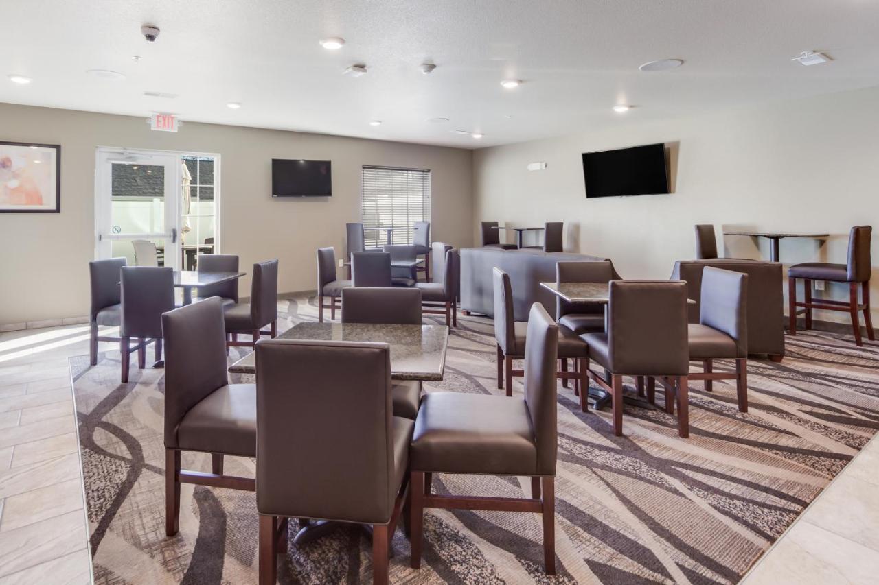 Cobblestone Inn & Suites - Holdrege Esterno foto